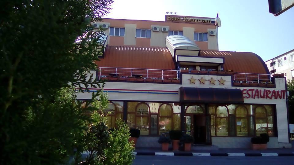 Hotel Sud Giurgiu Exterior photo